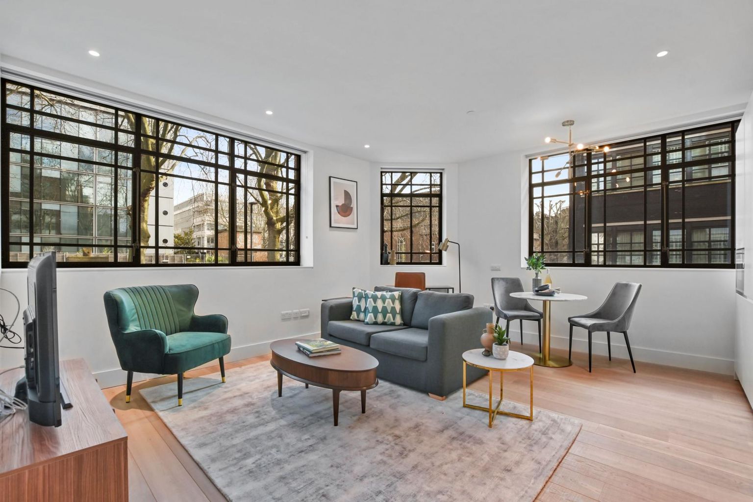 Whitfield Street Apartments