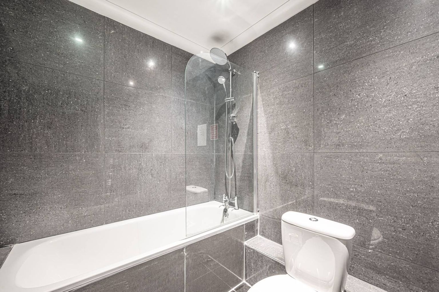 West Heath 3 Bedroom Apartment