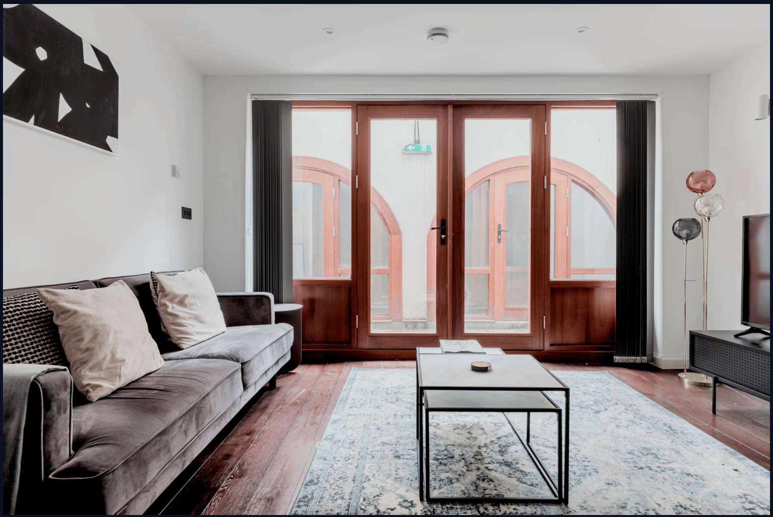 Cleveland Street Apartment