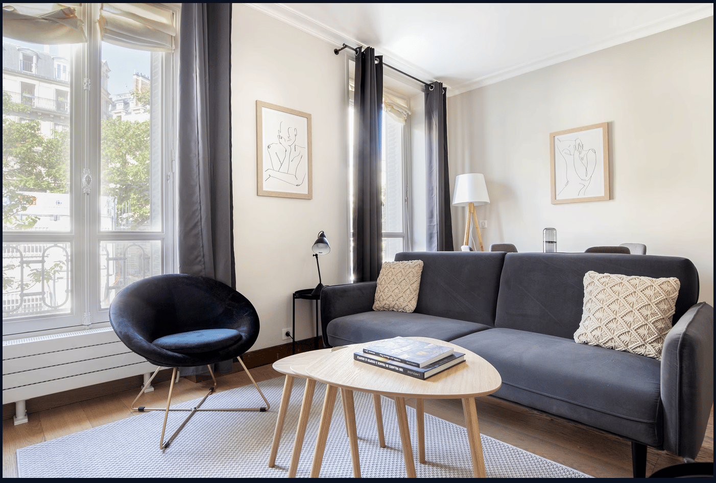 Carnot Apartment