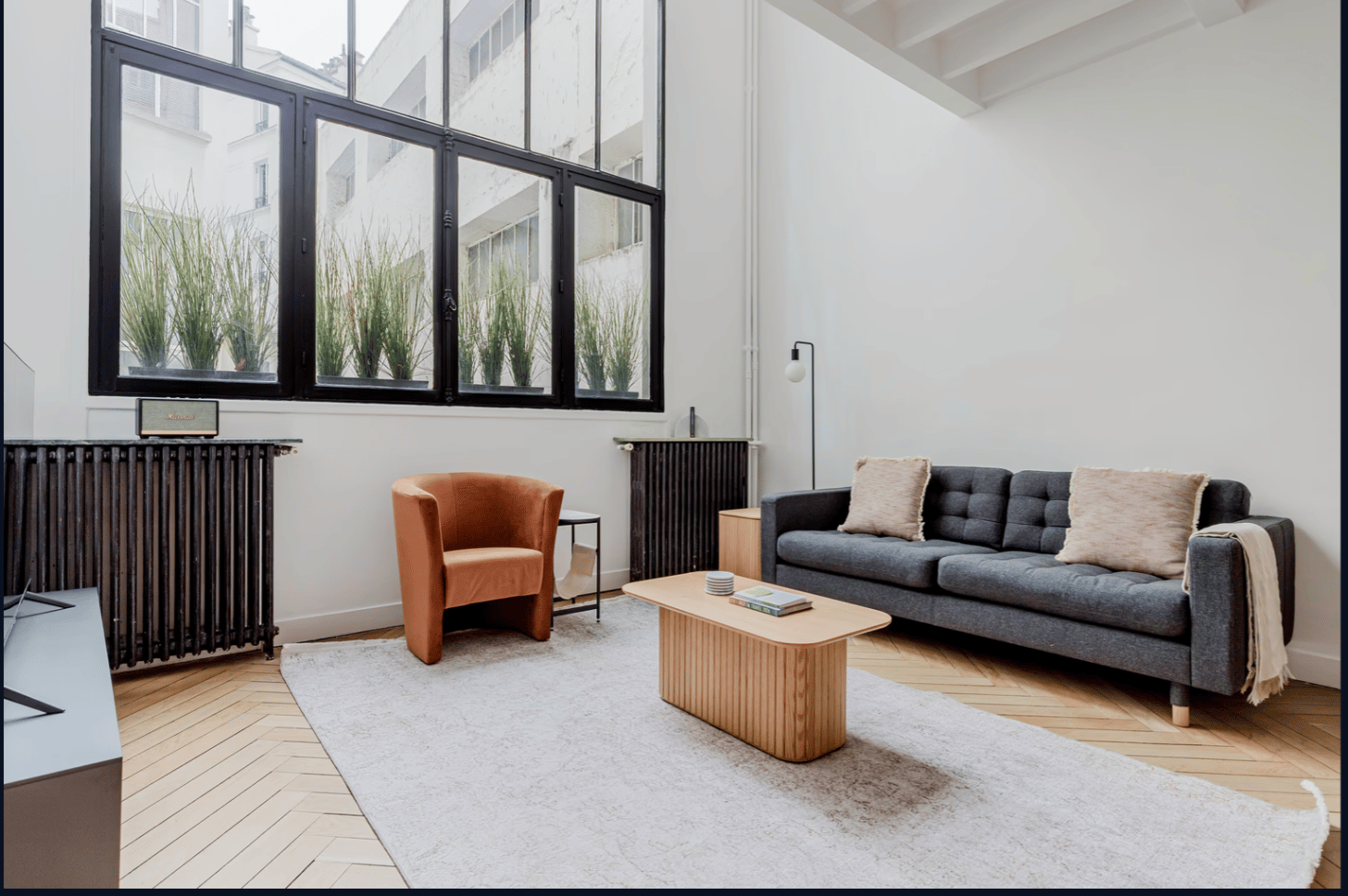 Rue Lauriston Apartment