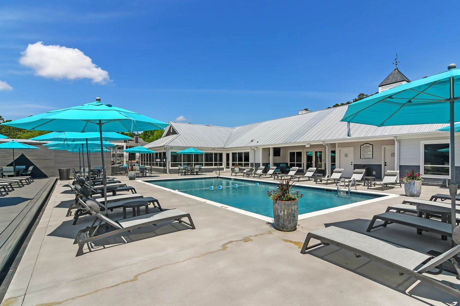 Woodland Apartments