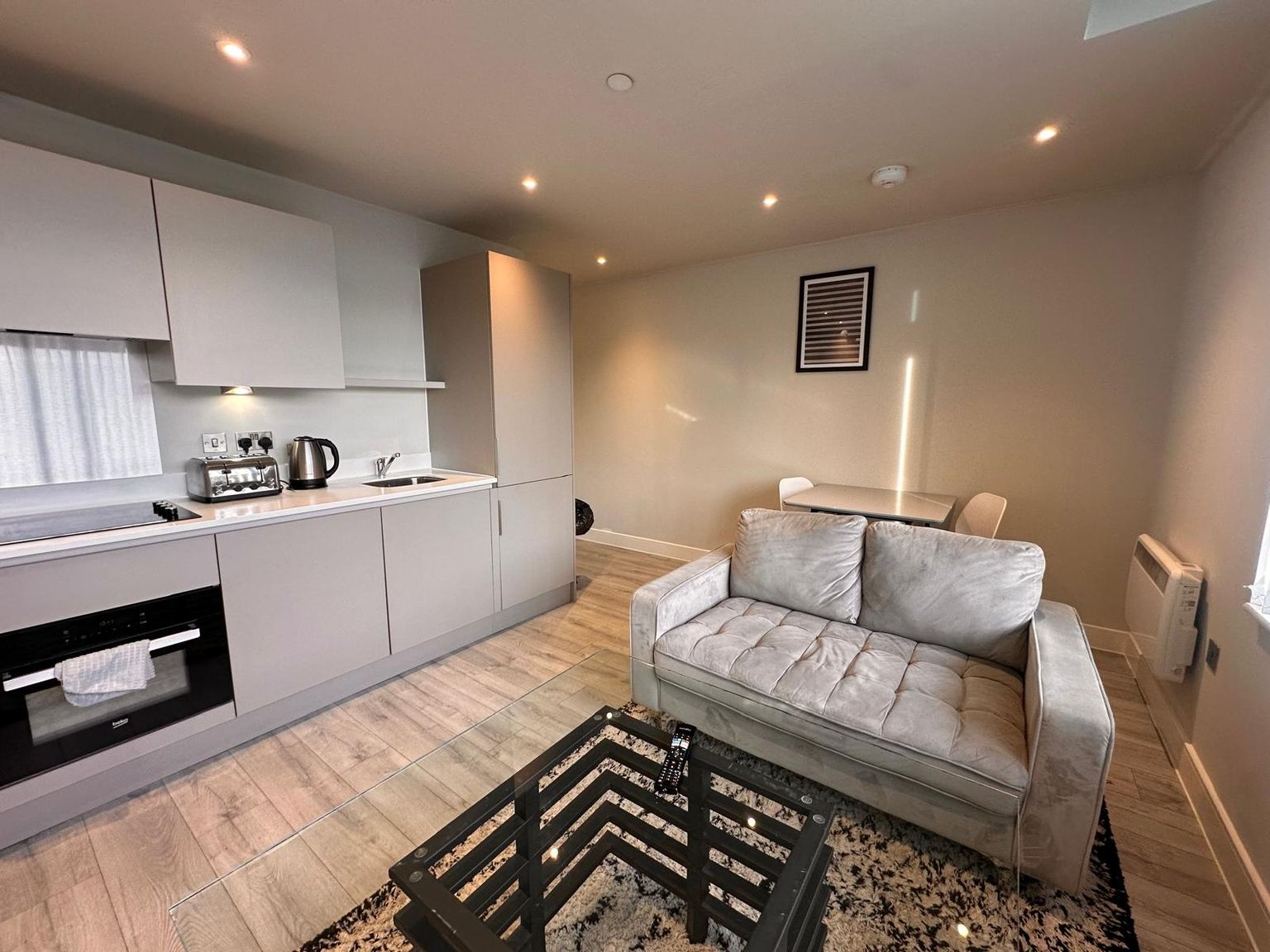 Bracknell Centre Apartment