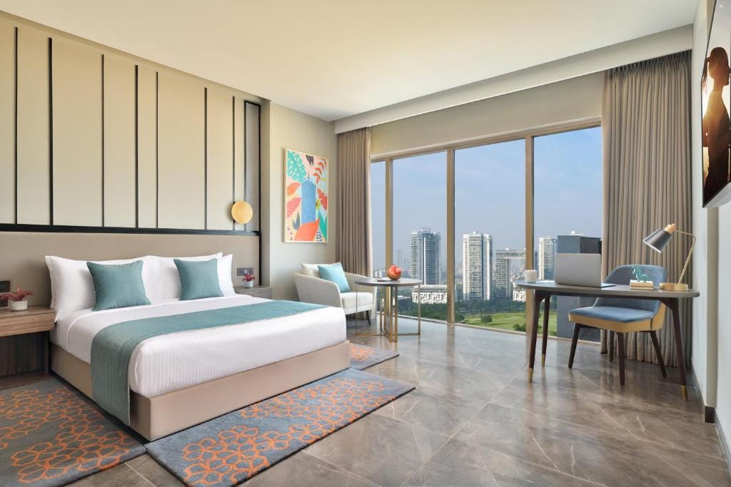 Apart-Hotel Paras Square