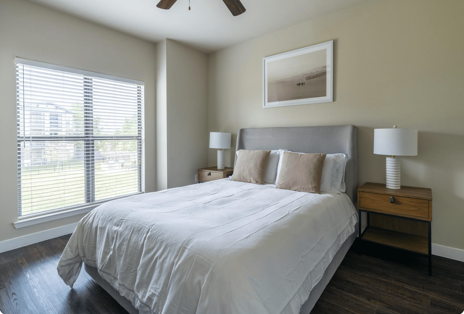 Grand Harbour Apartments