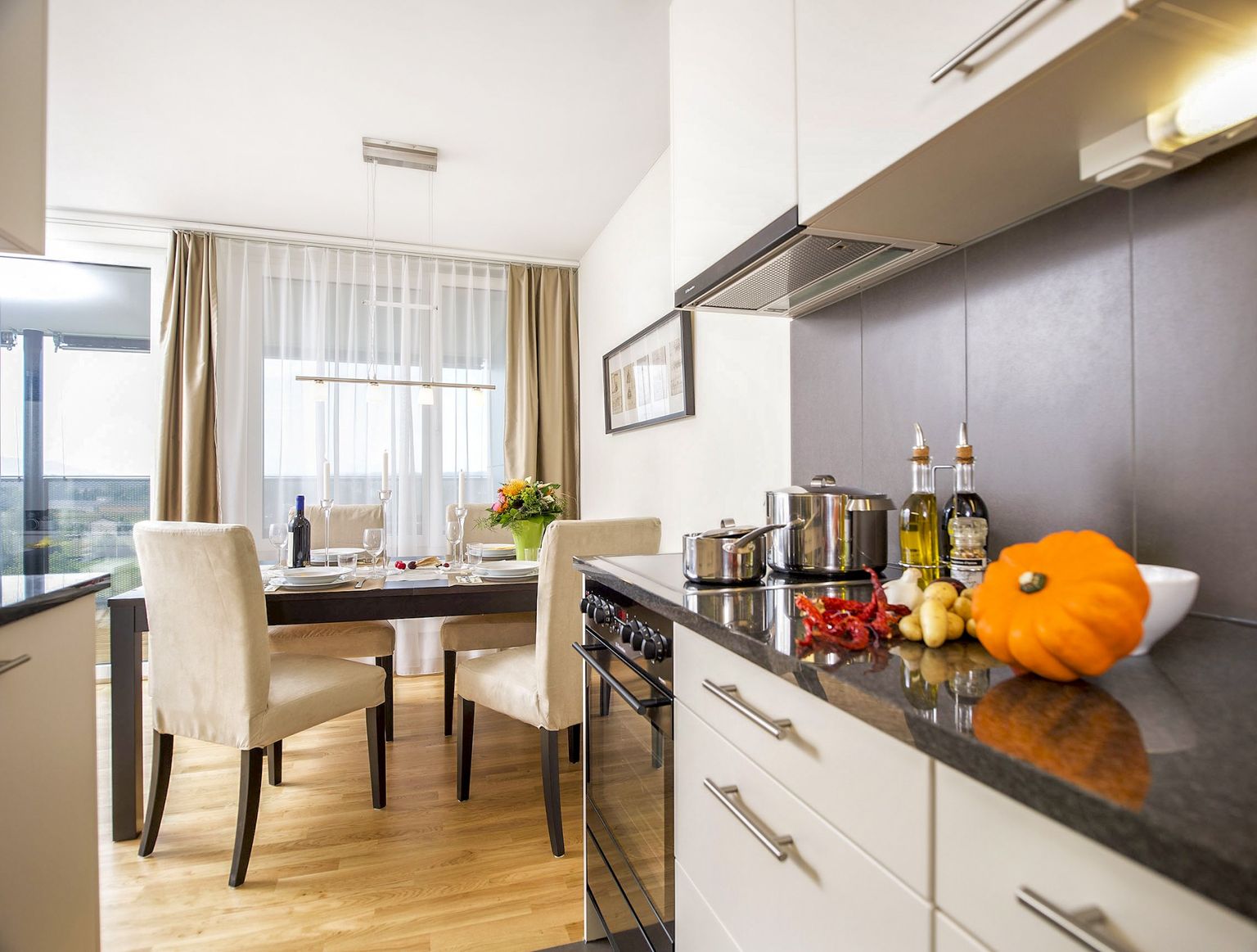2.5 room apartment - relaxed living in Zug - image 4