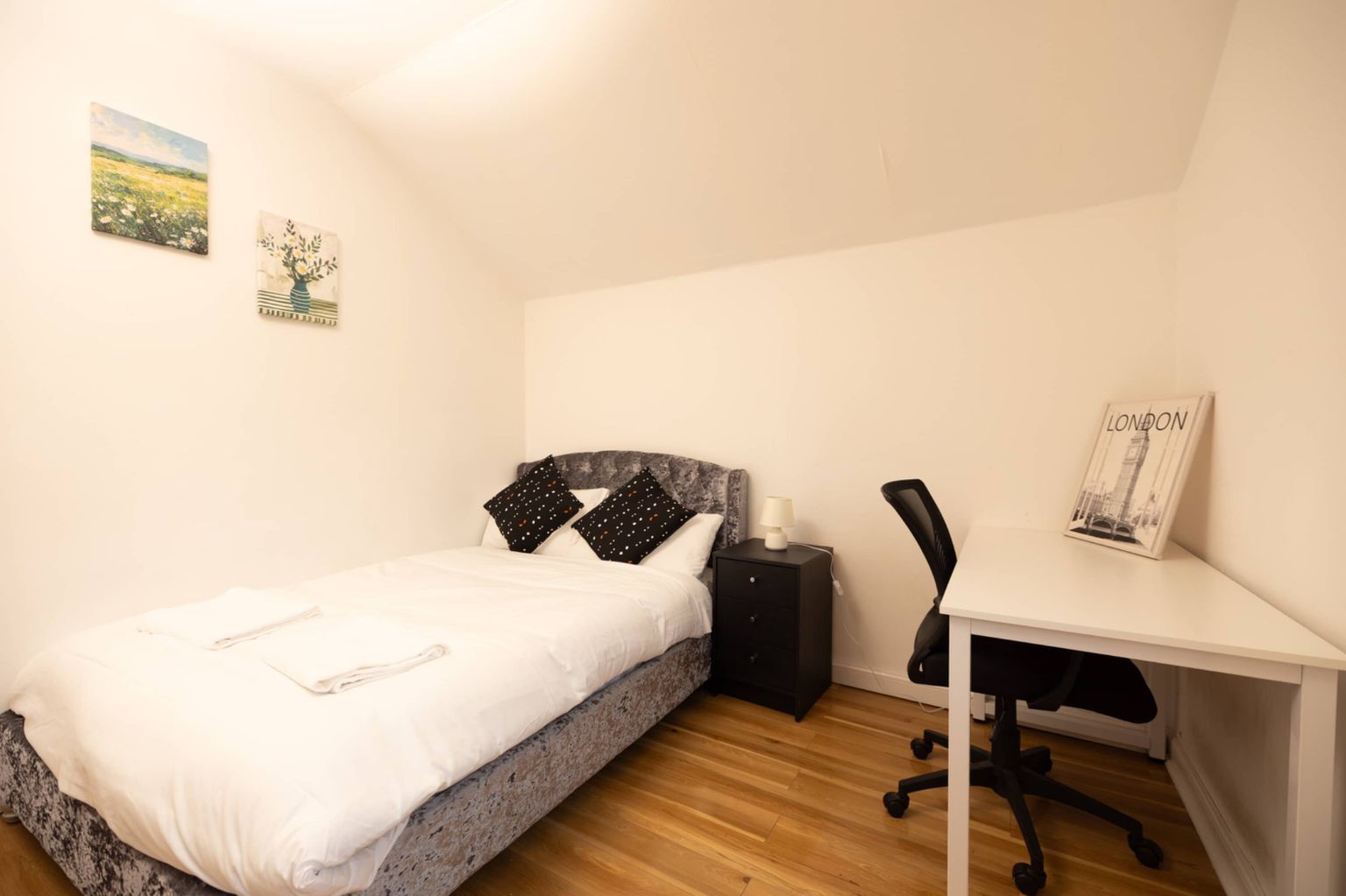 Four Bedroom House - image 4