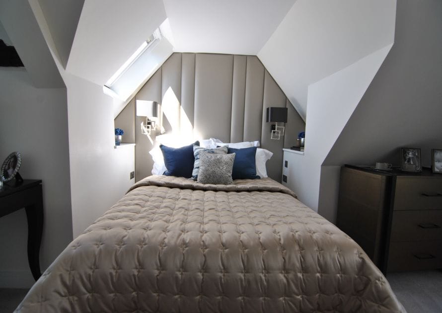 Two Bedroom Two Bathroom Apartment - image 3