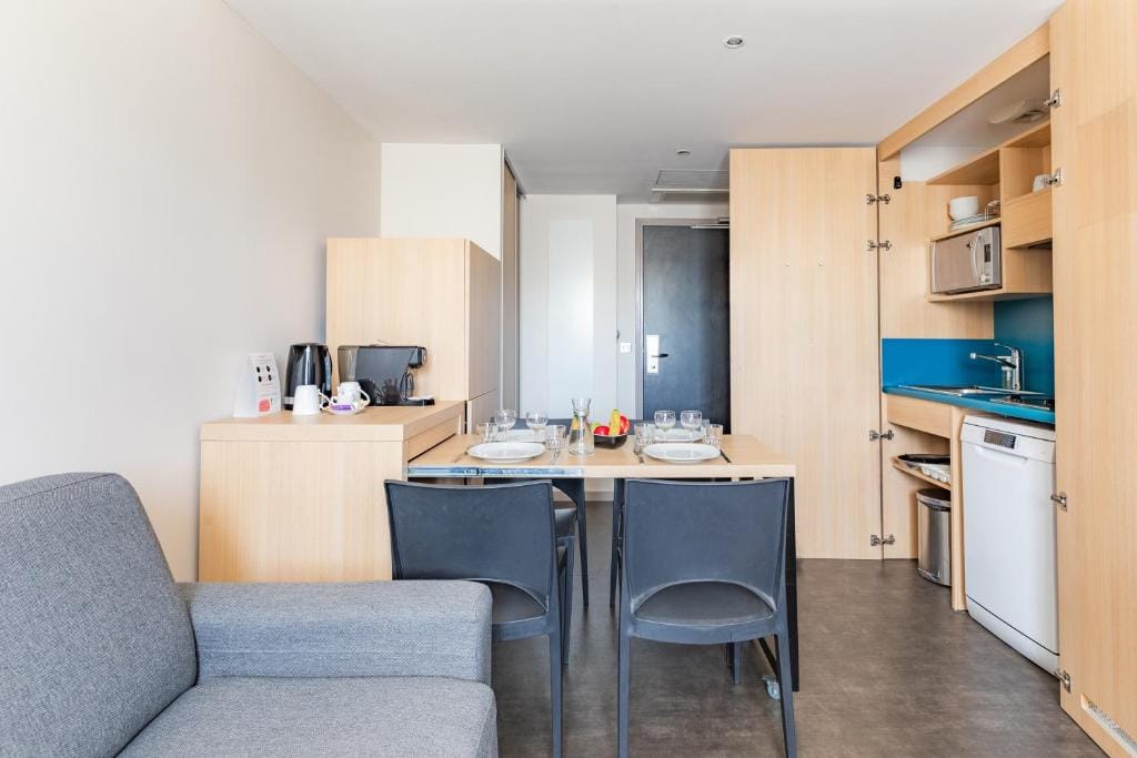 One Bedroom Apartment - image 4