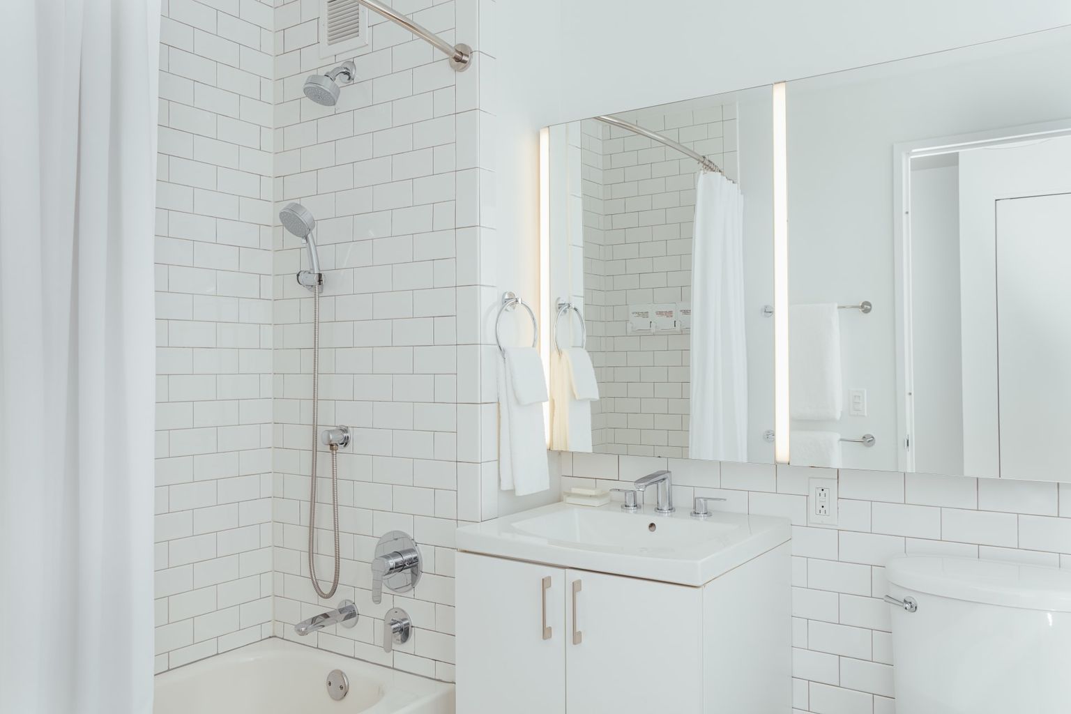 Two Bedroom Apartment - image 2
