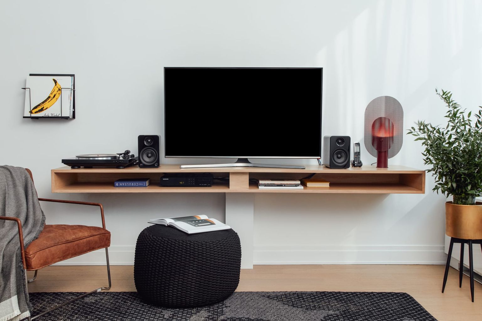 Two Bedroom Apartment - image 5