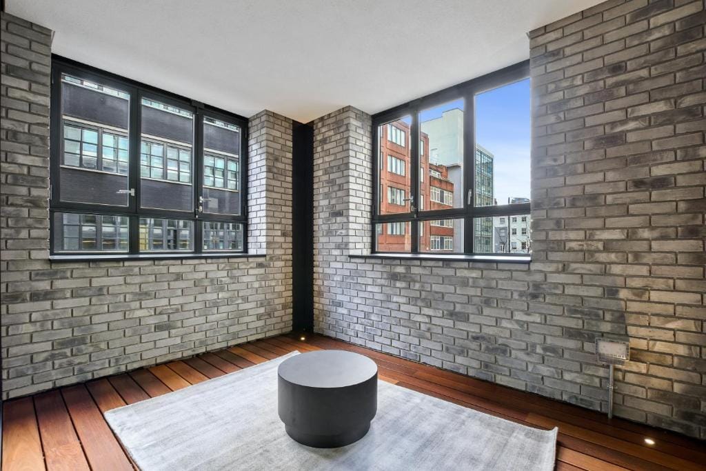 2 Bedroom Apartment - image 5