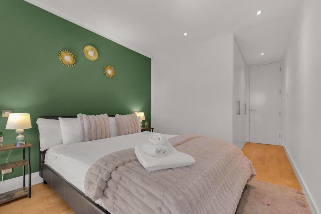 One Bedroom Apartment - image 5