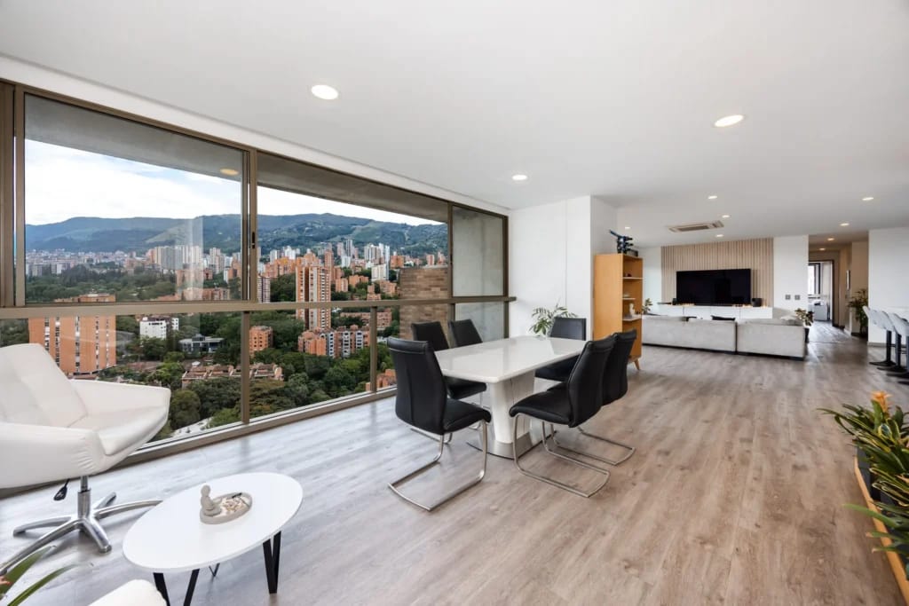Oclock Apartment