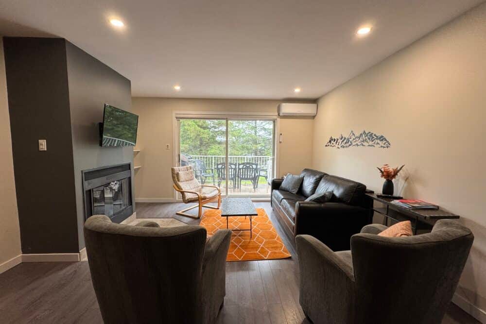2 Bedroom Condo - image 2