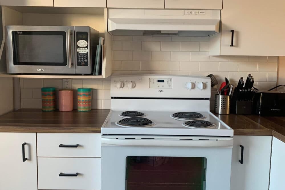 2 Bedroom Condo - image 5