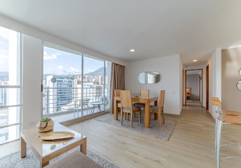 Two-Bedroom Deluxe Apartment - image 4