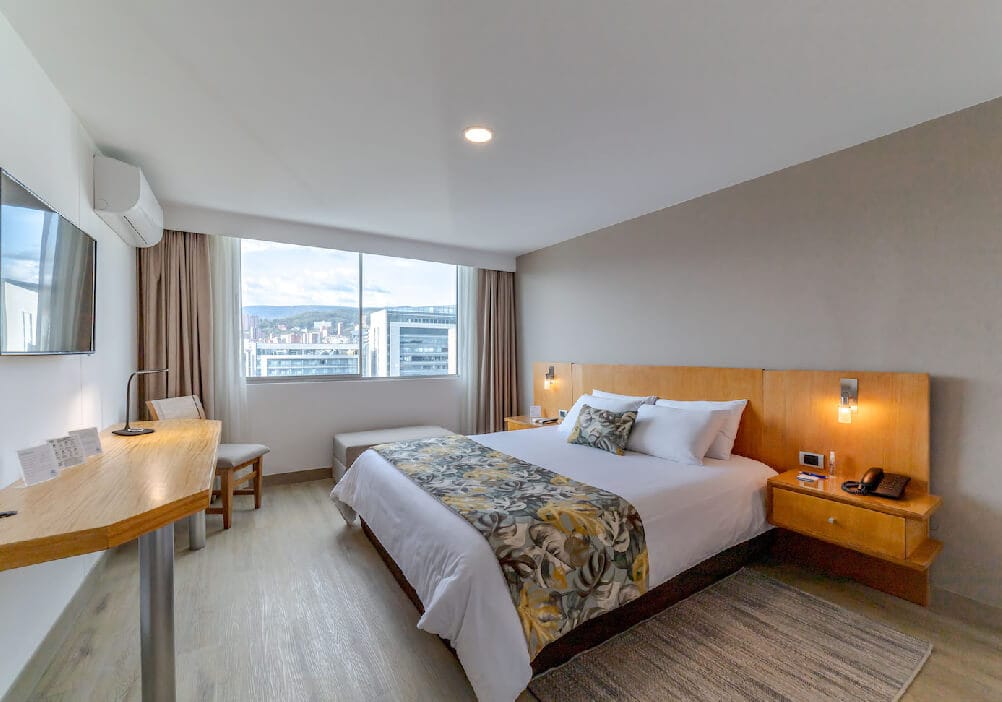 Two-Bedroom Deluxe Apartment - image 5