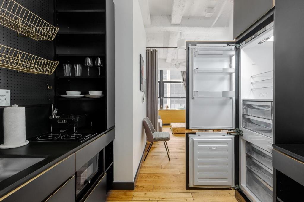One Bedroom Apartment - image 1