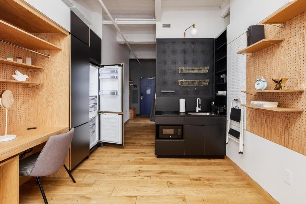 Studio Plus - image 5