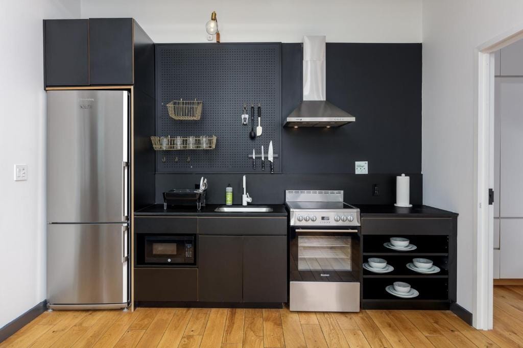 Two-Bedroom Gourmet Apartment - image 4