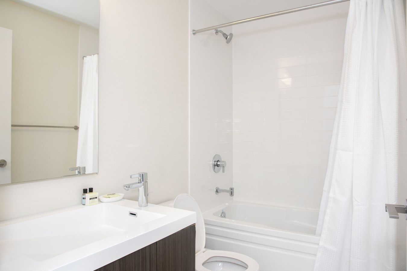 One Bedroom Apartment - image 5