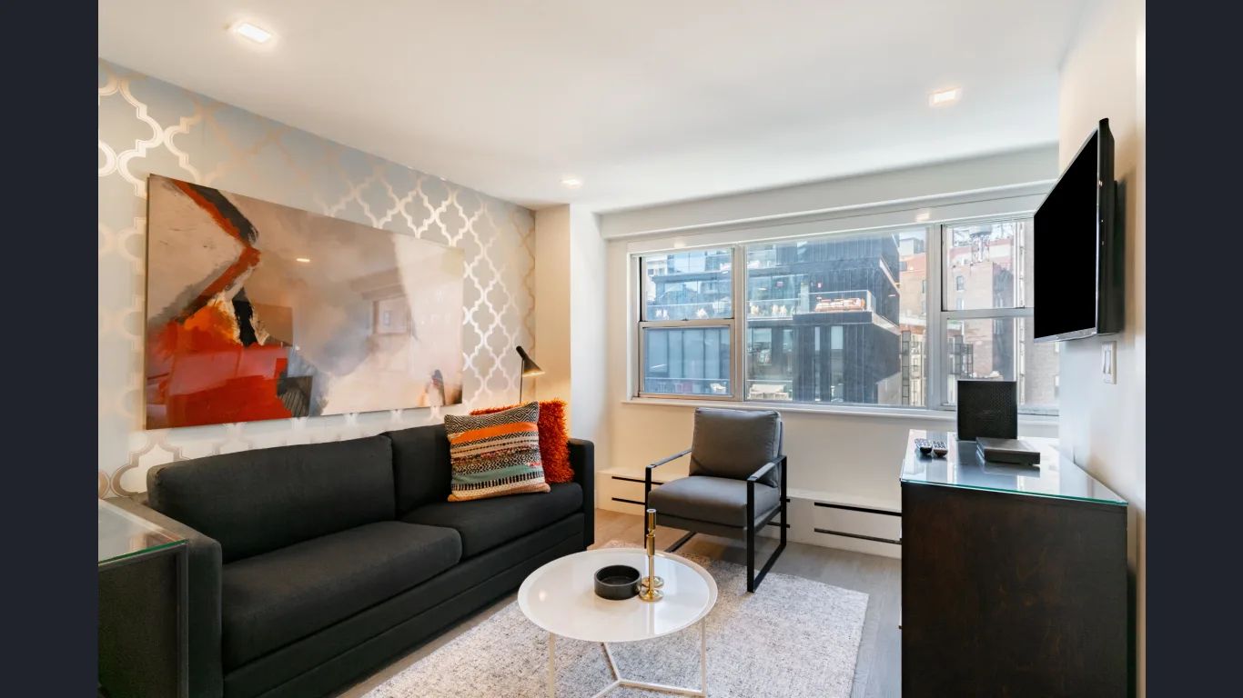 One Bedroom Apartment - image 1