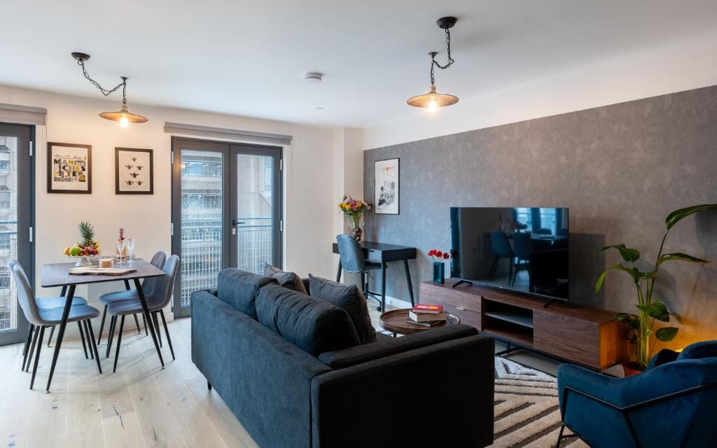 One Bedroom Apartment - image 1