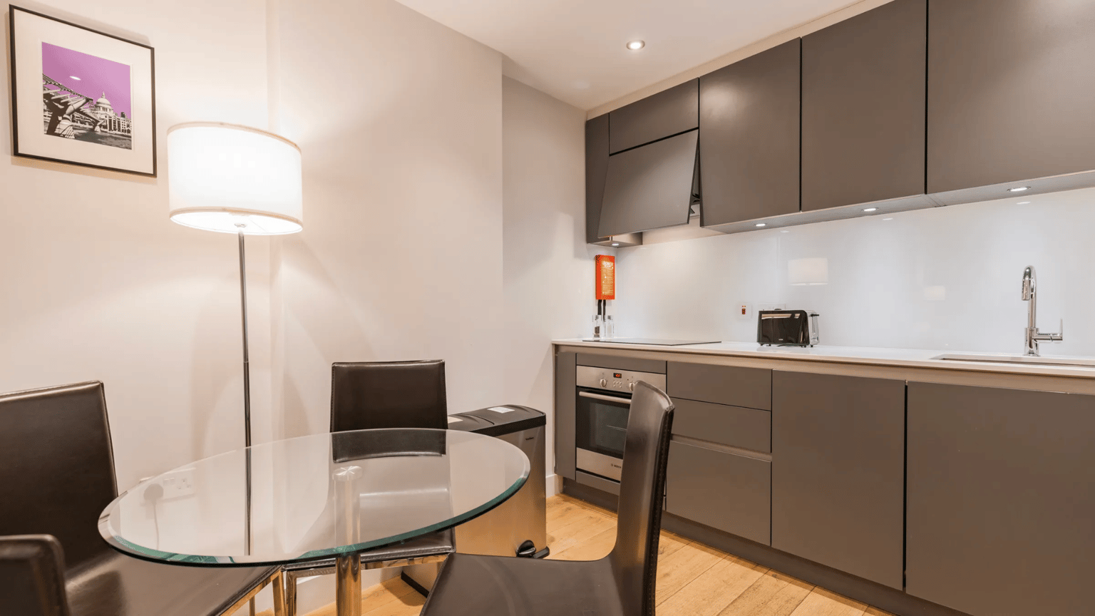 Two Bedroom Apartment - image 5