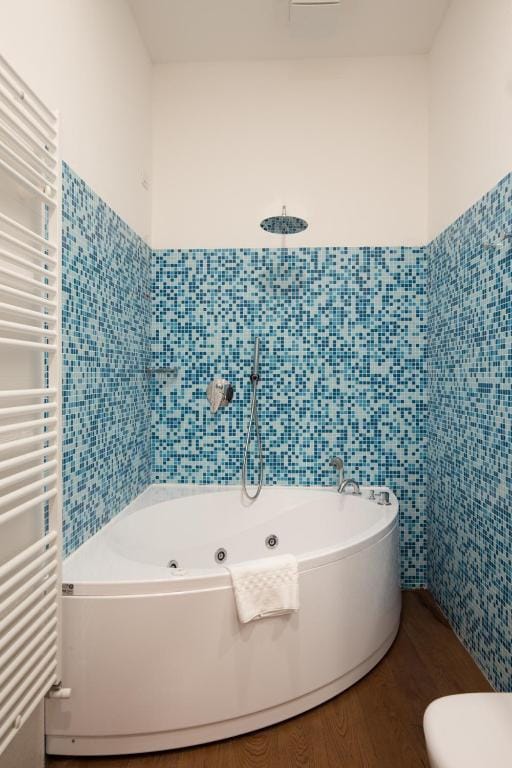 Superior Apartment - 2 Bedroom Unit - image 5