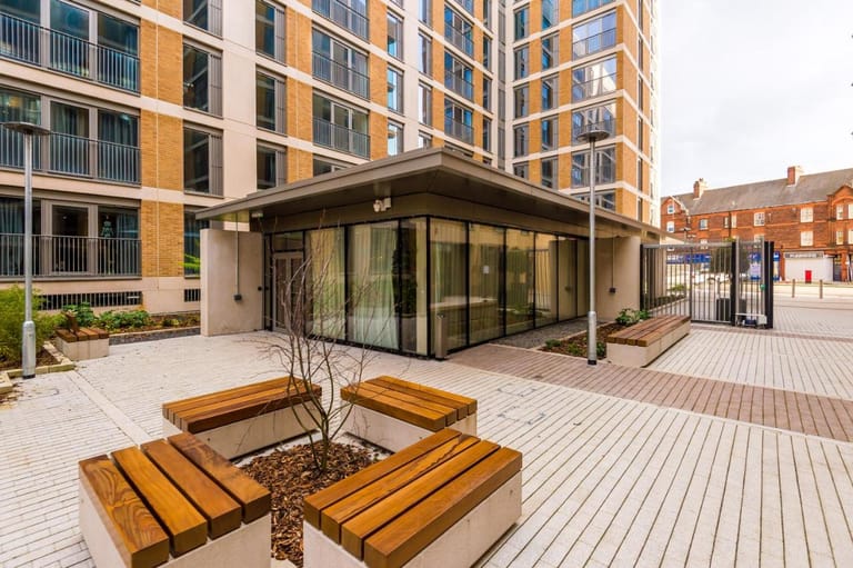 Ancoats Apartments - image 1
