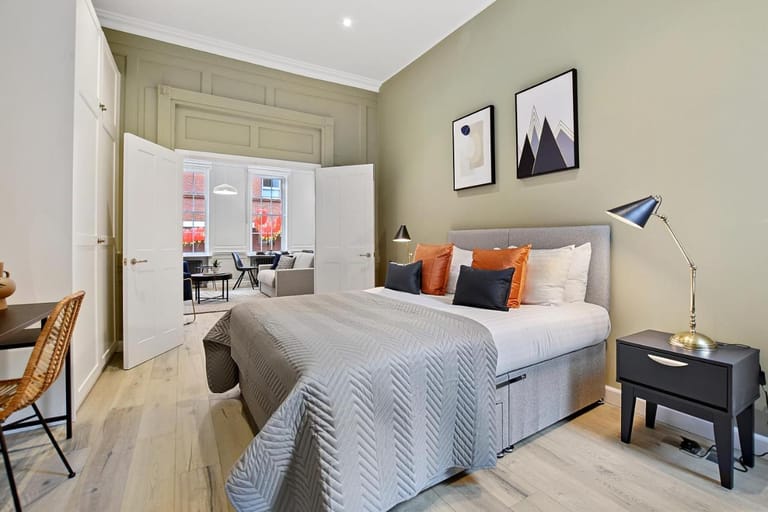 Gerrard Place Apartments - image 1
