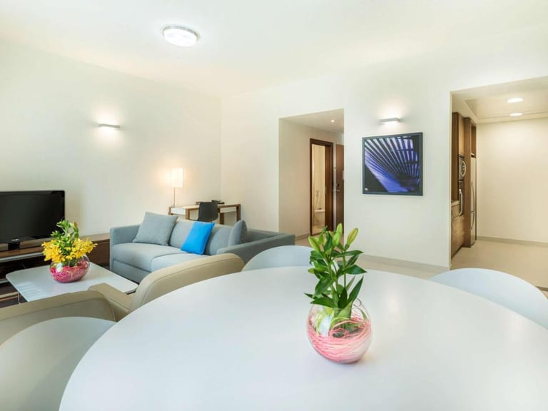 Al Bustan Apartments detail view 3