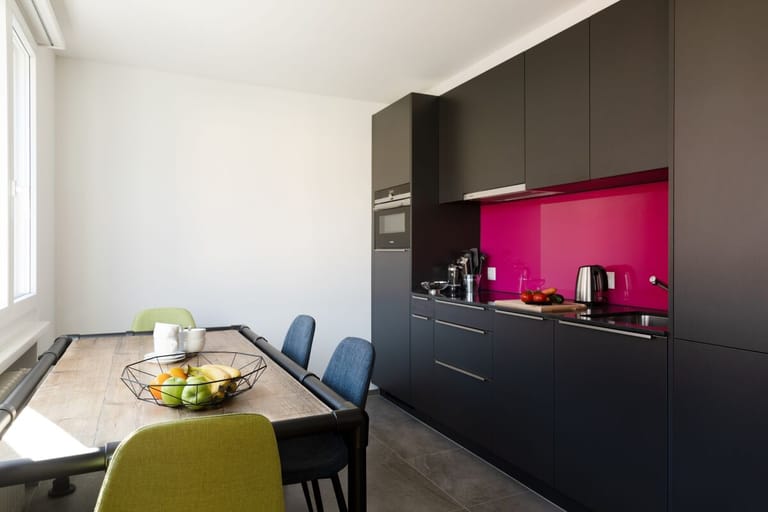 Elsastrasse Apartments - image 1