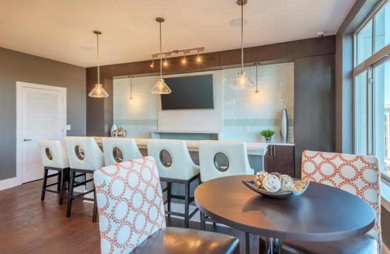 Mint Apartments - image 1