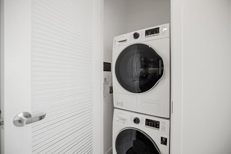 San Josse Apartments detail view 2