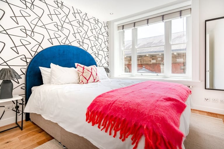 King Street Apartments detail view 3