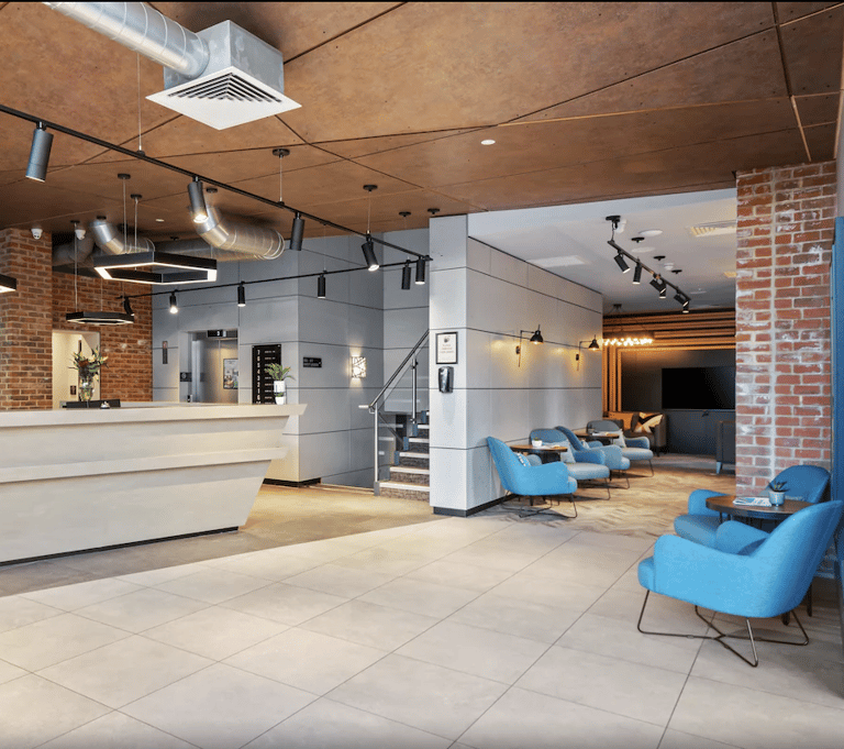 Clavering Apartments detail view 1