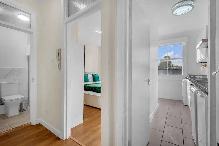 Euston Apartments detail view 4