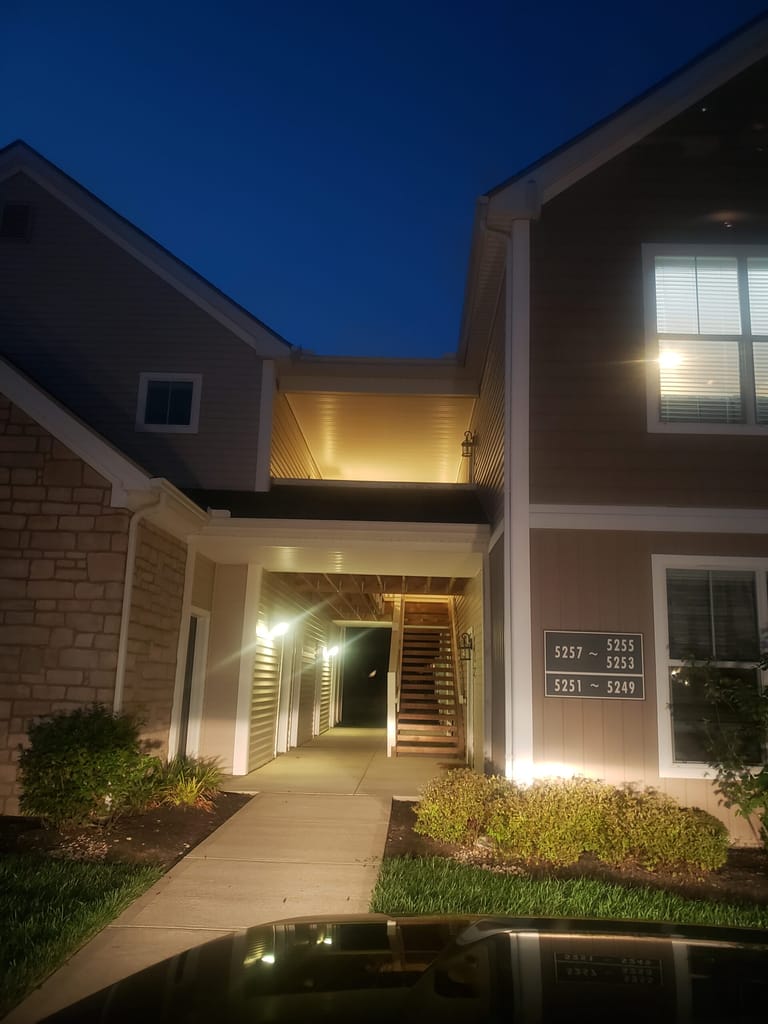 Mason Grand Apartments - image 1