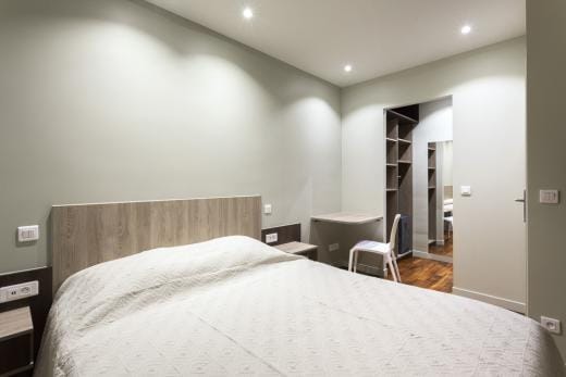 Rue Faraday 2 Bedroom Apartment detail view 4
