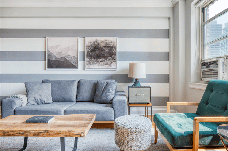 Park Ave Apartment detail view 1