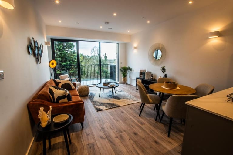 Uxbridge Serviced Apartments detail view 1