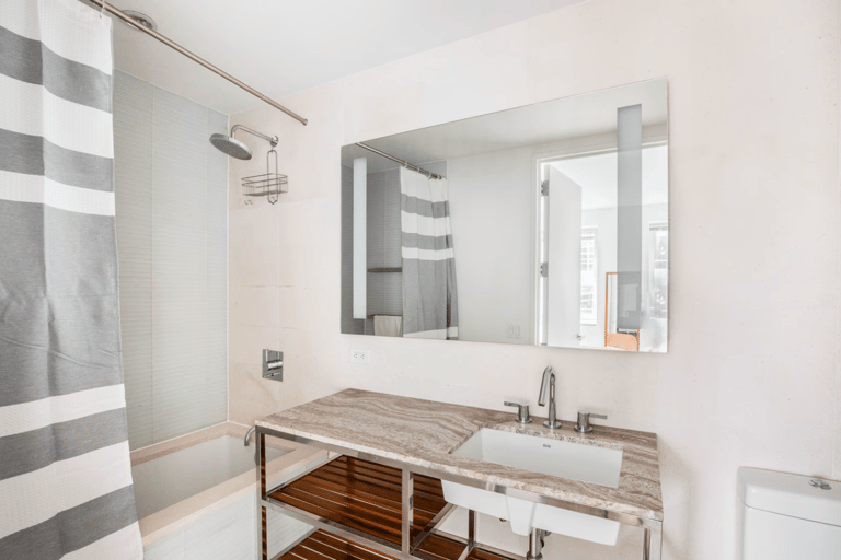 Cassa NY Apartments detail view 4