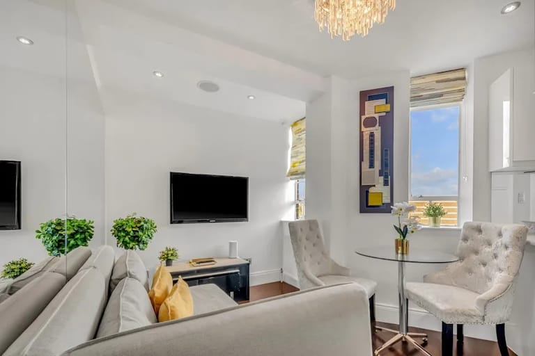 Chelsea Serviced Apartments - image 1