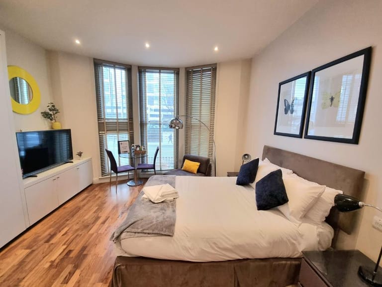 Portobello Market Serviced Apartments - image 1