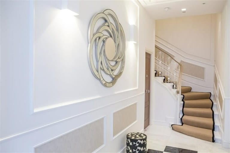 Prince's Square Apartment detail view 4