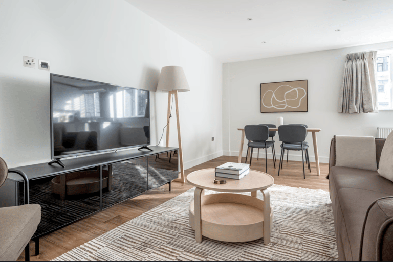 Edgware Road Apartments detail view 1