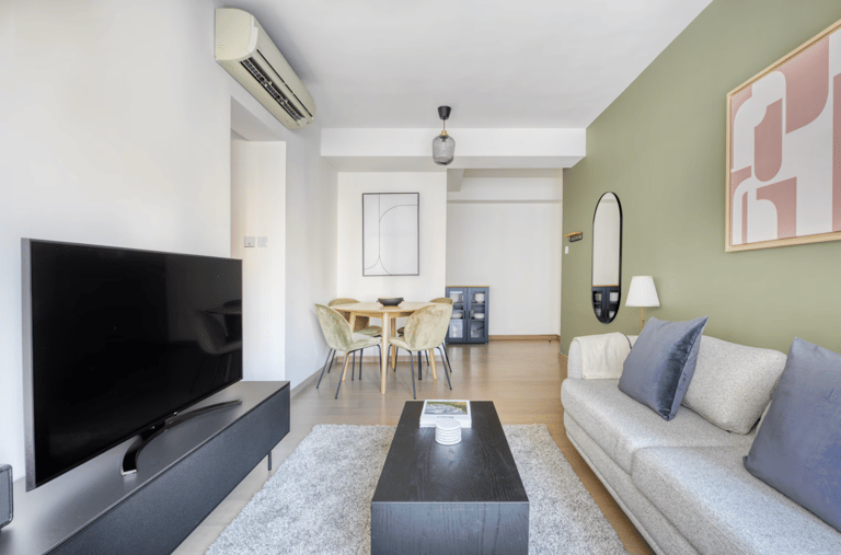 Centre Point Apartment detail view 1