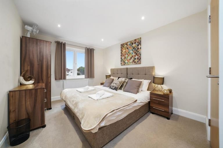 Heathrow Living Apartments detail view 3